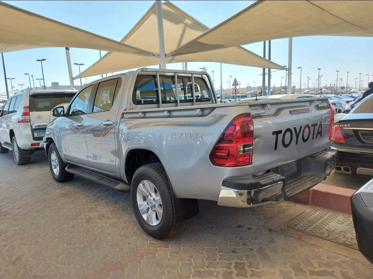 Toyota Hilux - Image 5
