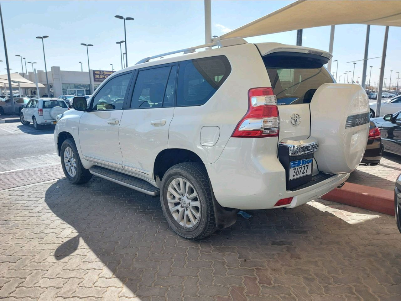 Toyota Land Cruiser - Image 4