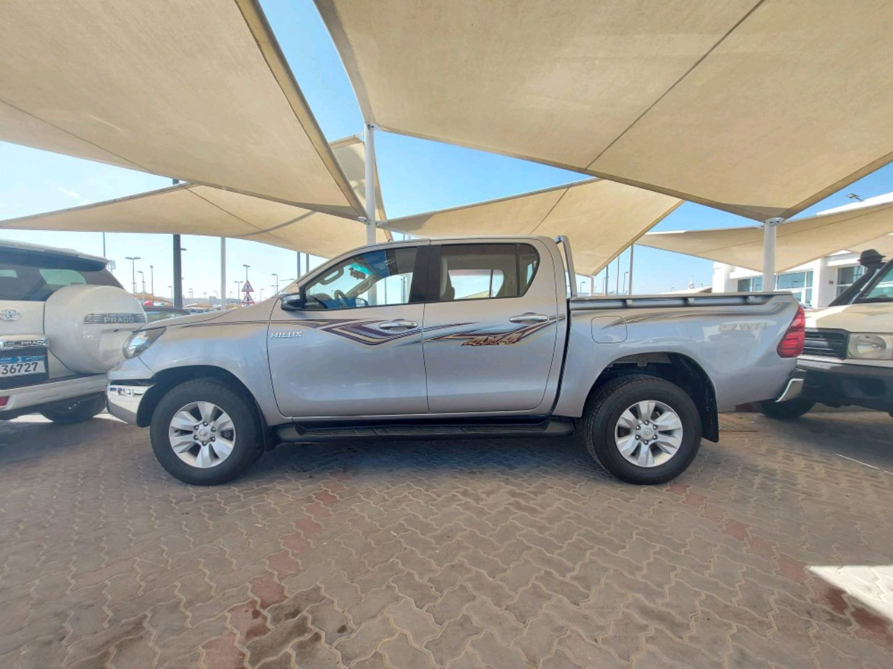 Toyota Hilux - Image 4