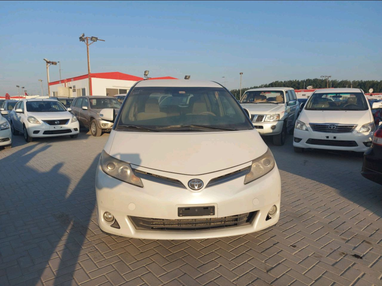 Toyota Previa - Image 6