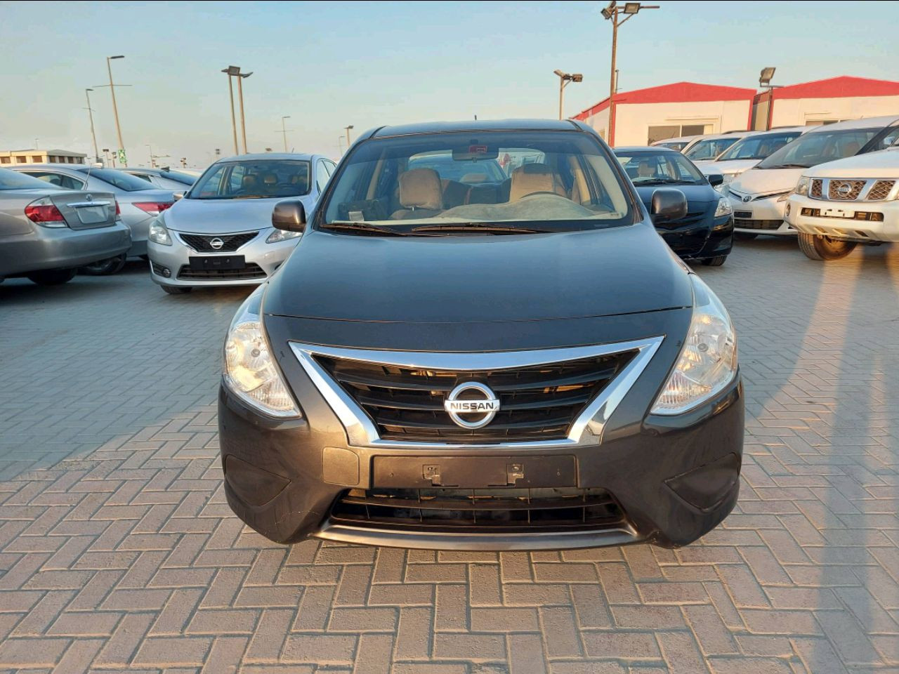 Nissan Sunny - Image 6