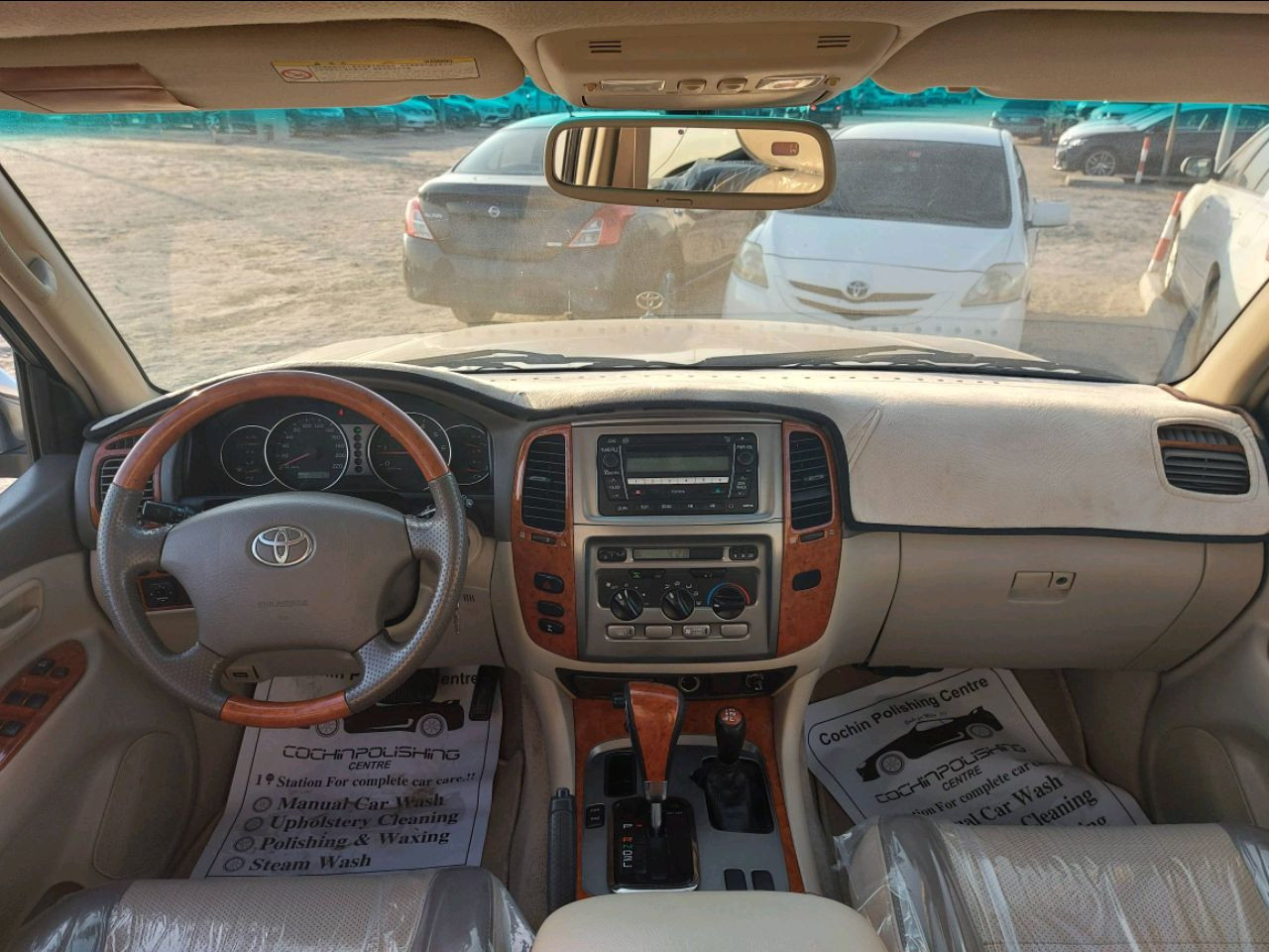 Toyota Land Cruiser - Image 3