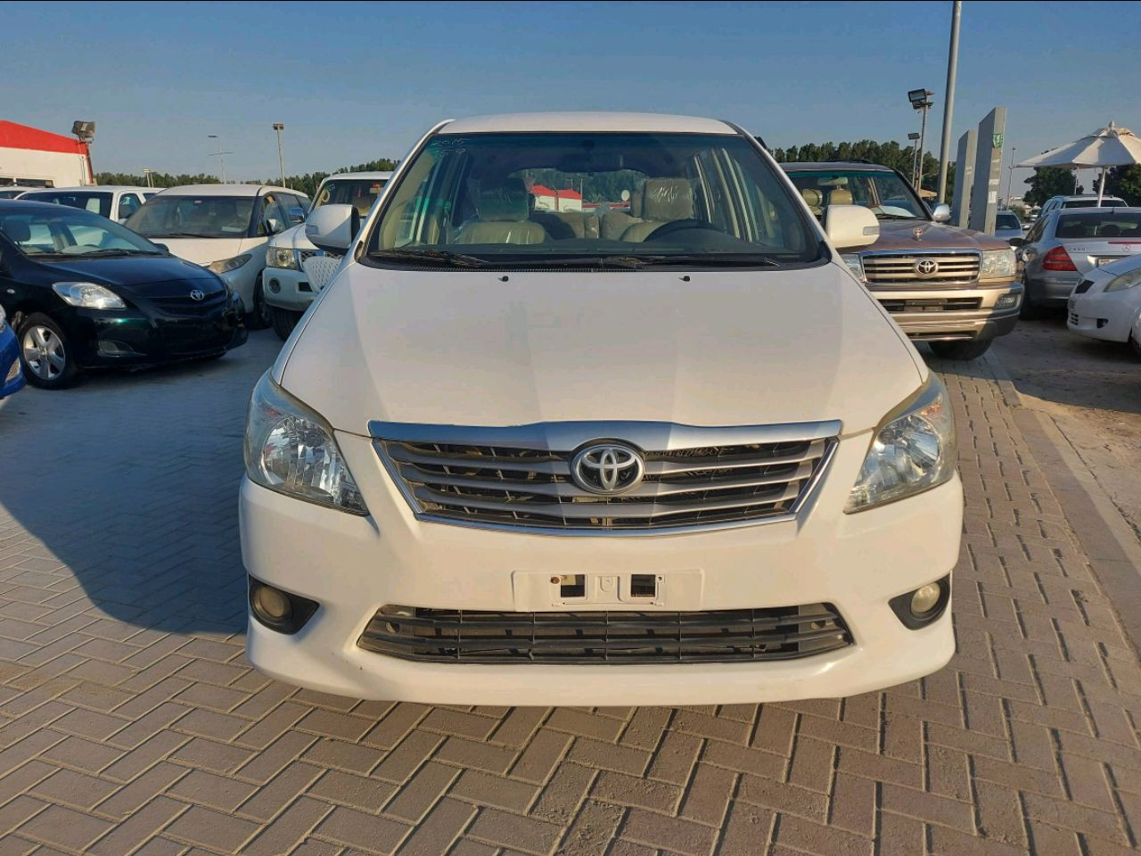 Toyota Innova - Image 6
