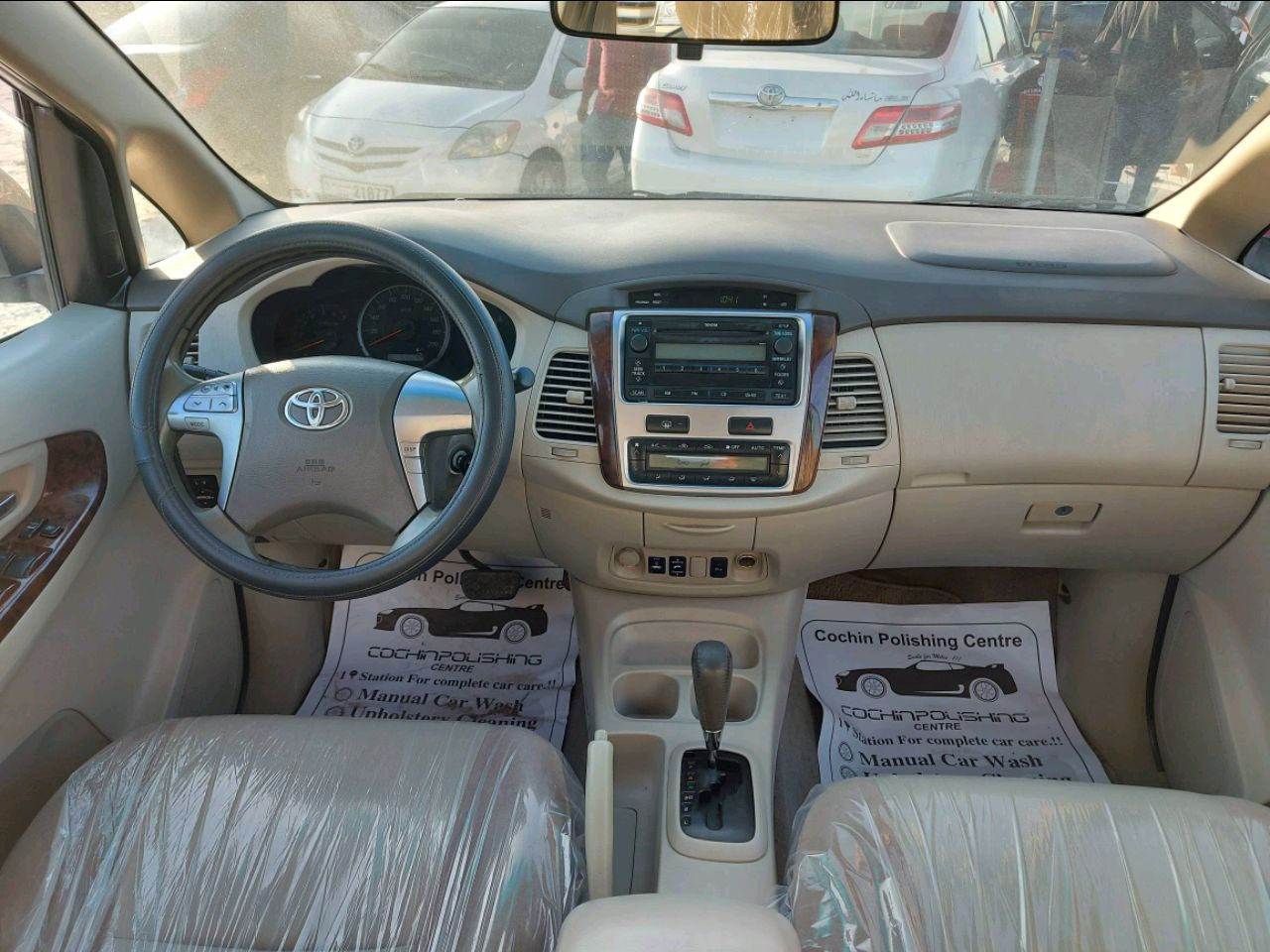 Toyota Innova - Image 3