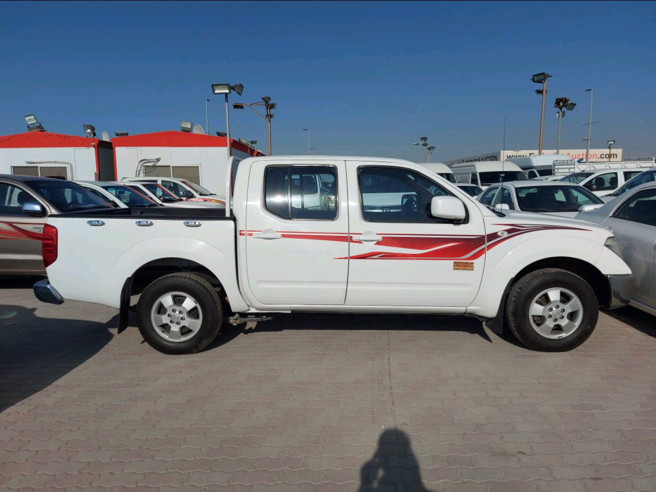 Nissan Navara - Image 3