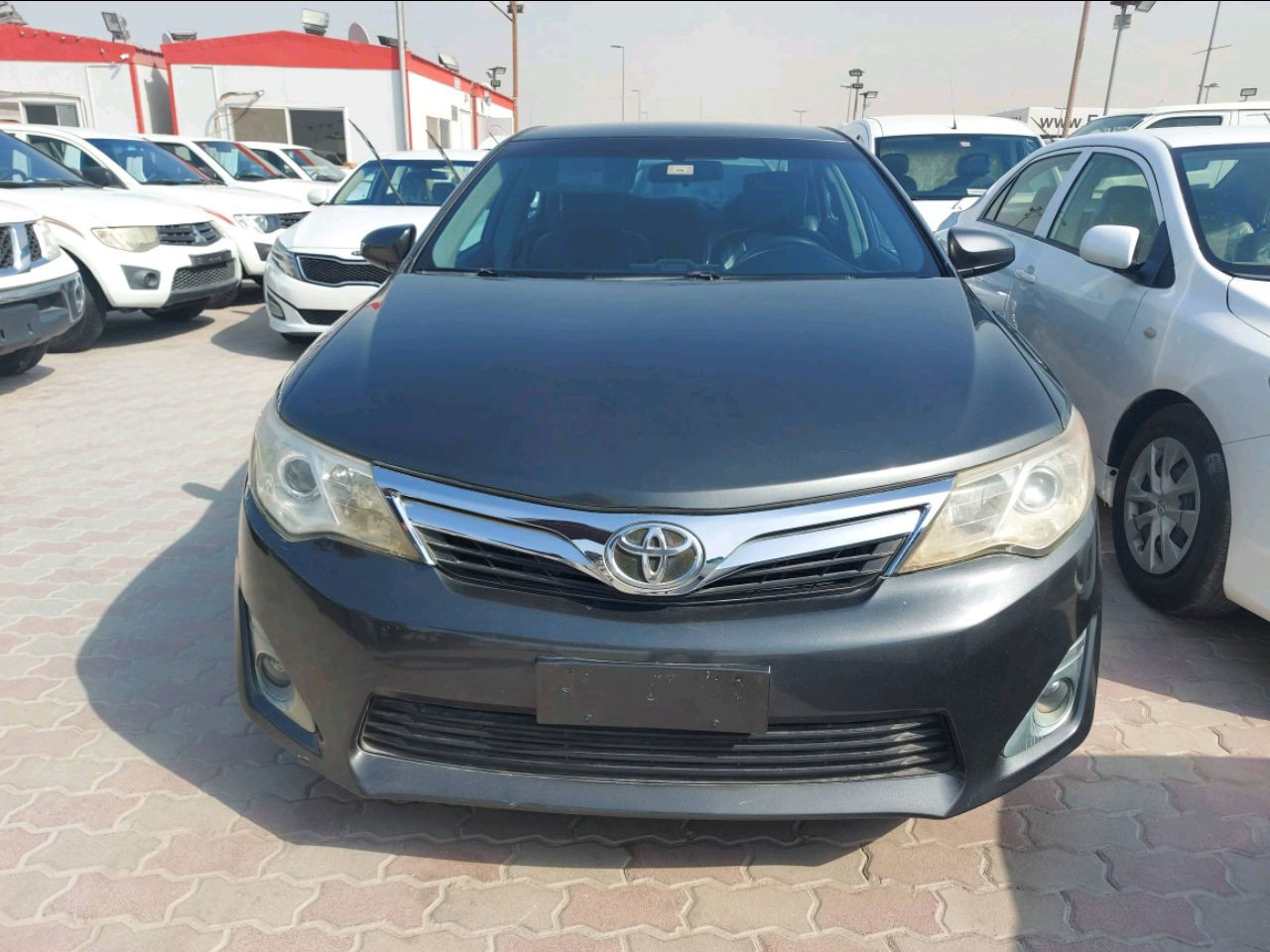 Toyota Camry - Image 3
