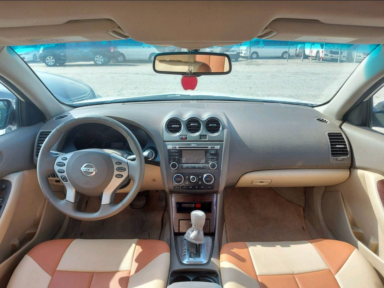 Nissan Altima - Image 5