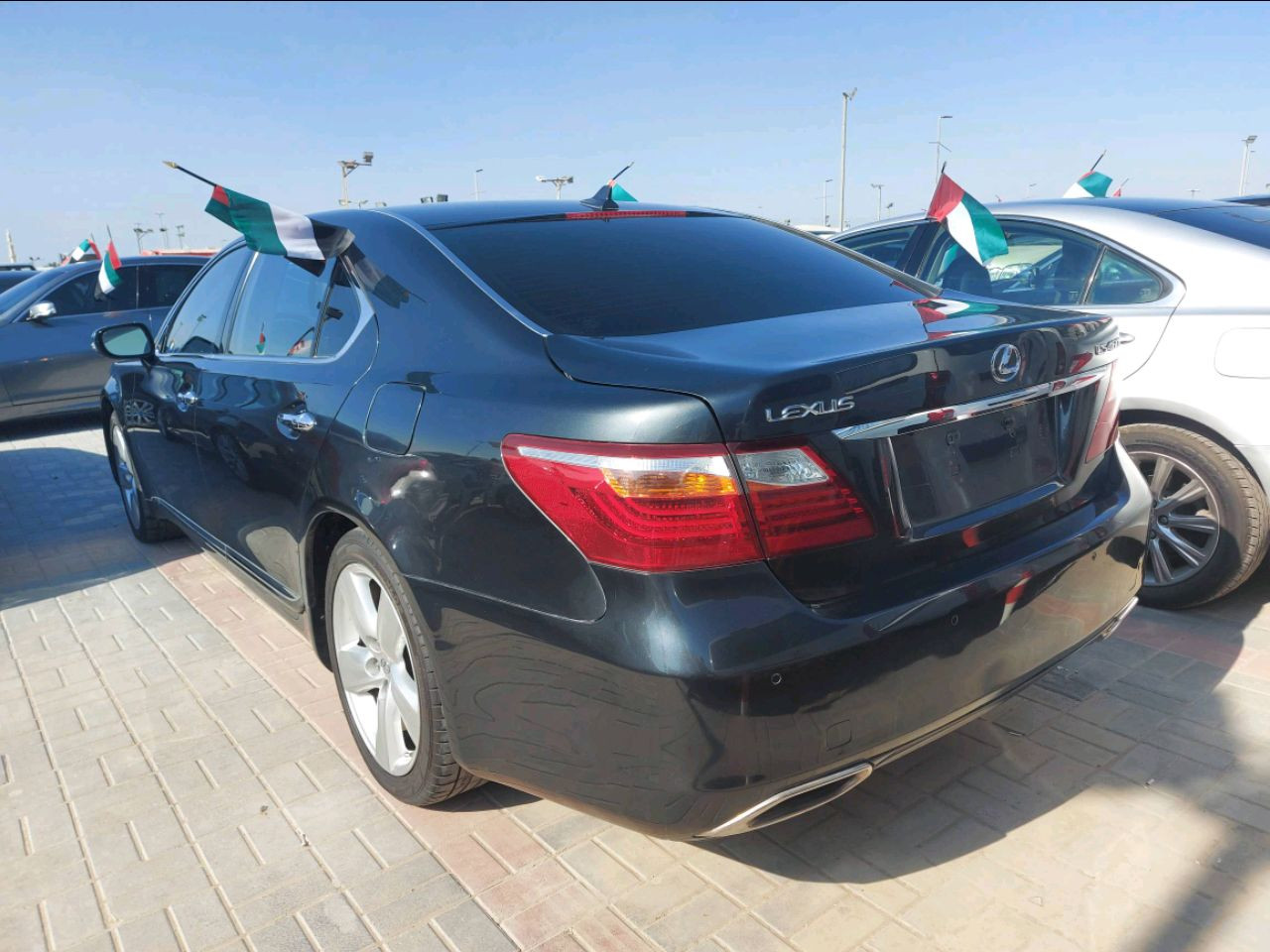 Lexus LS-Series - Image 3
