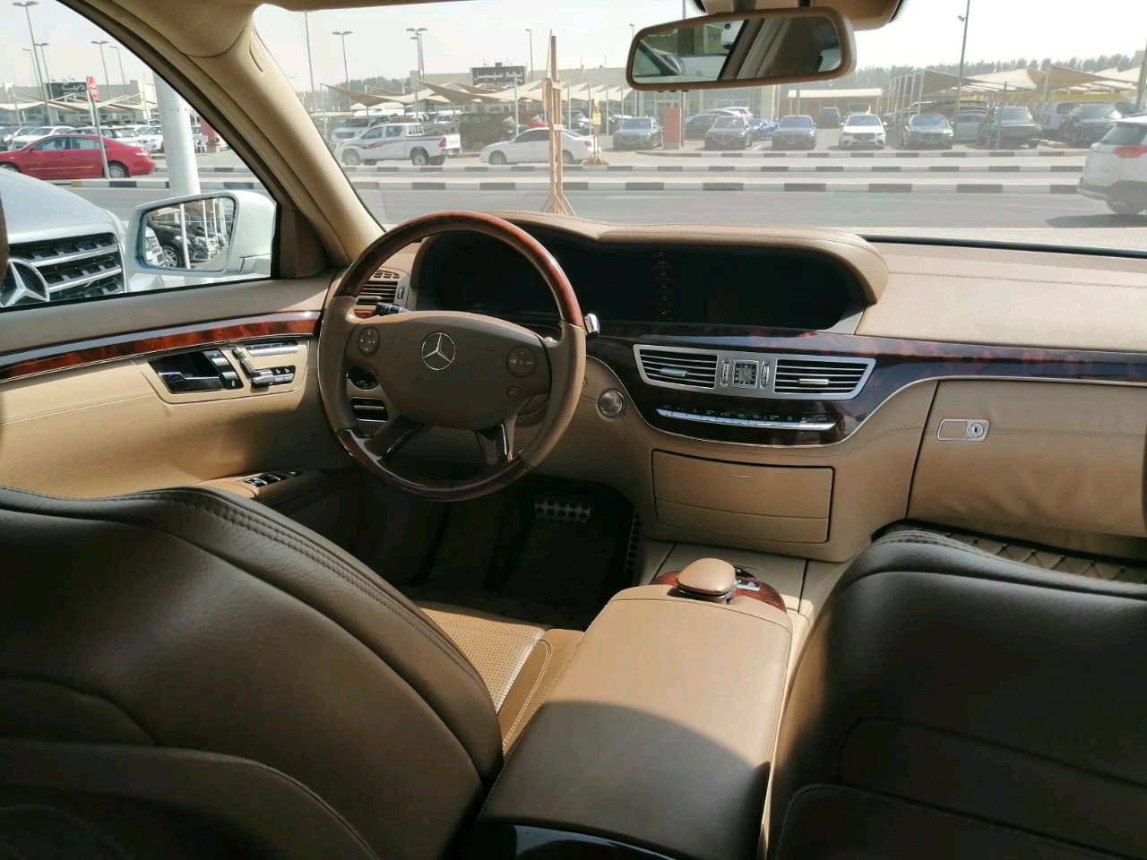 Mercedes Benz S-Class - Image 4