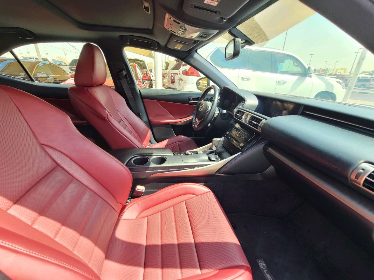 Lexus IS-Series - Image 16