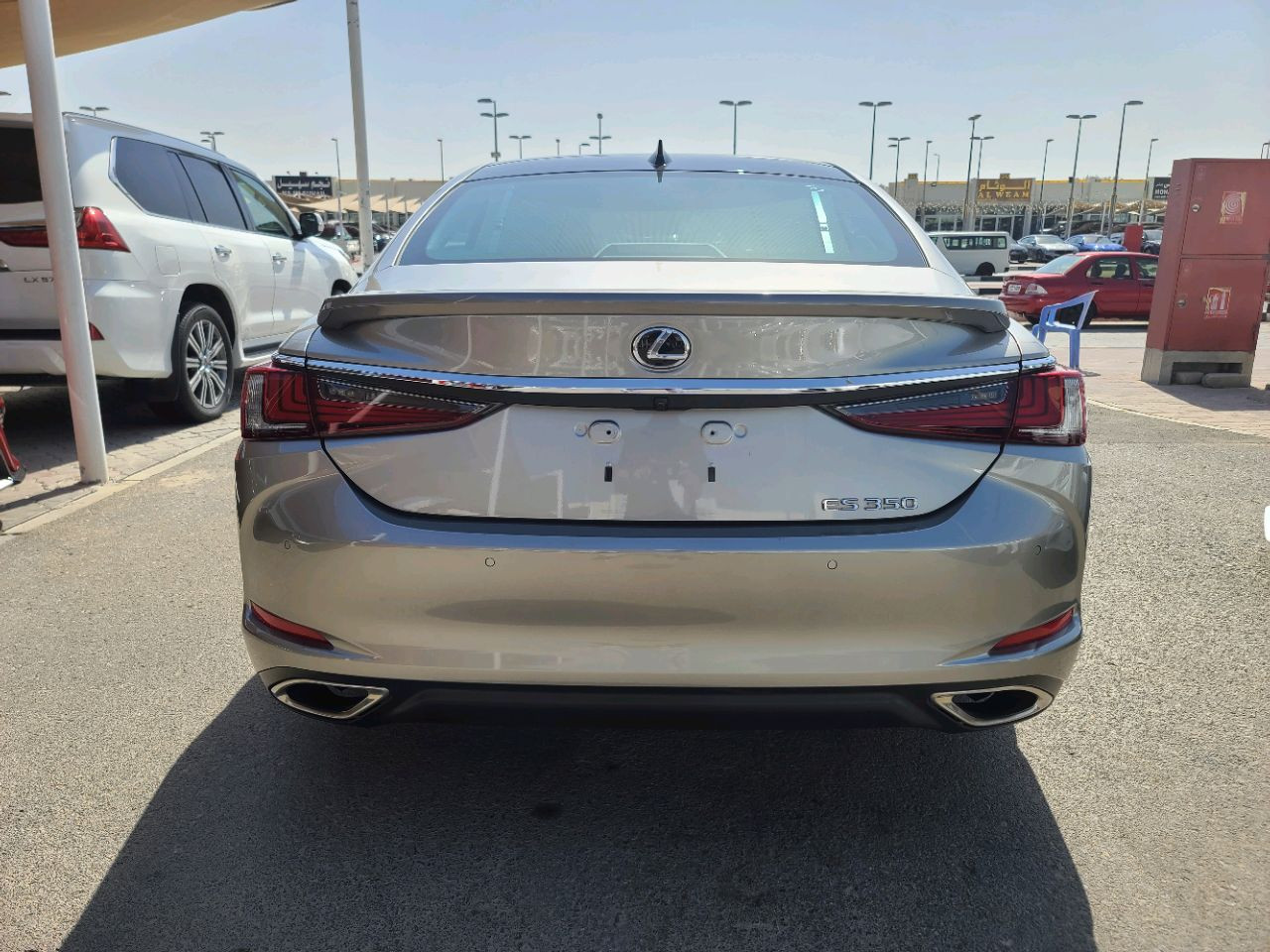 Lexus ES-Series - Image 7