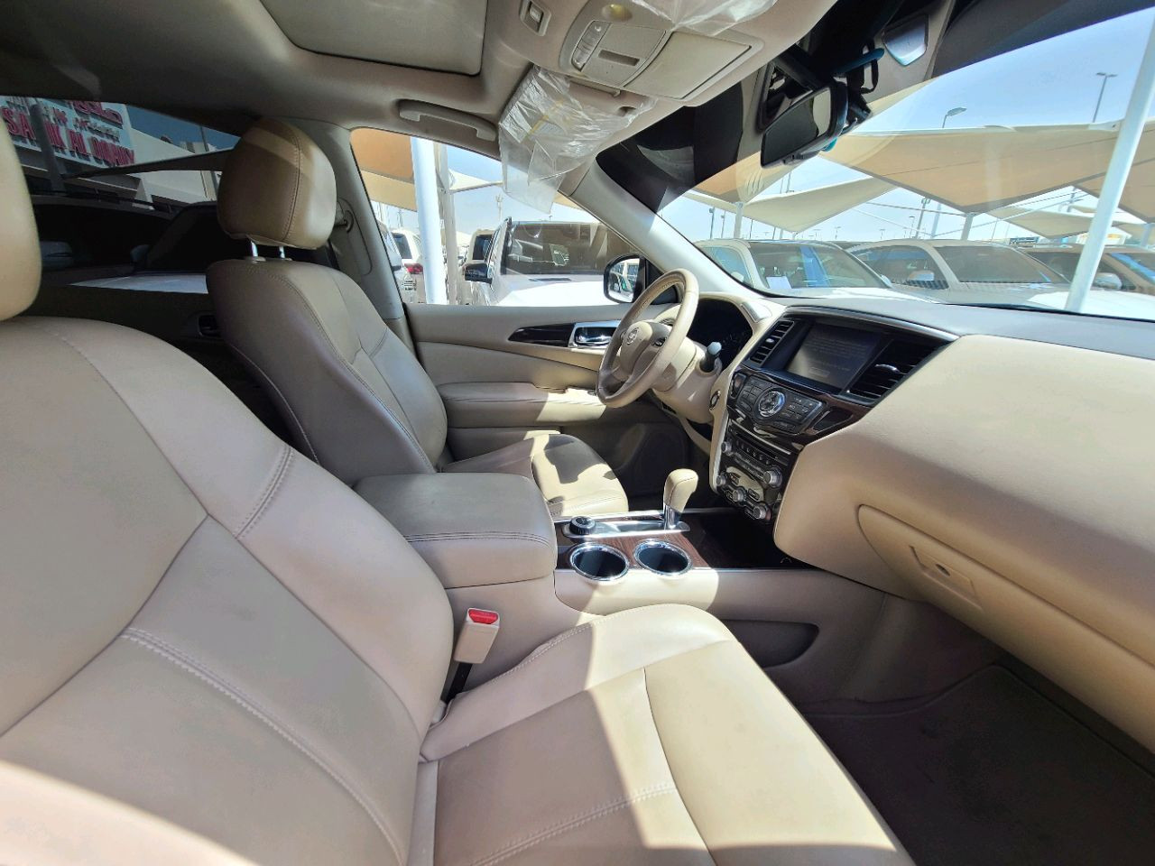 Nissan Pathfinder - Image 4