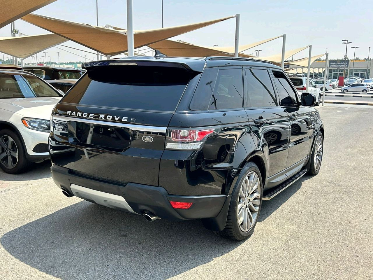 Range Rover Sport - Image 8