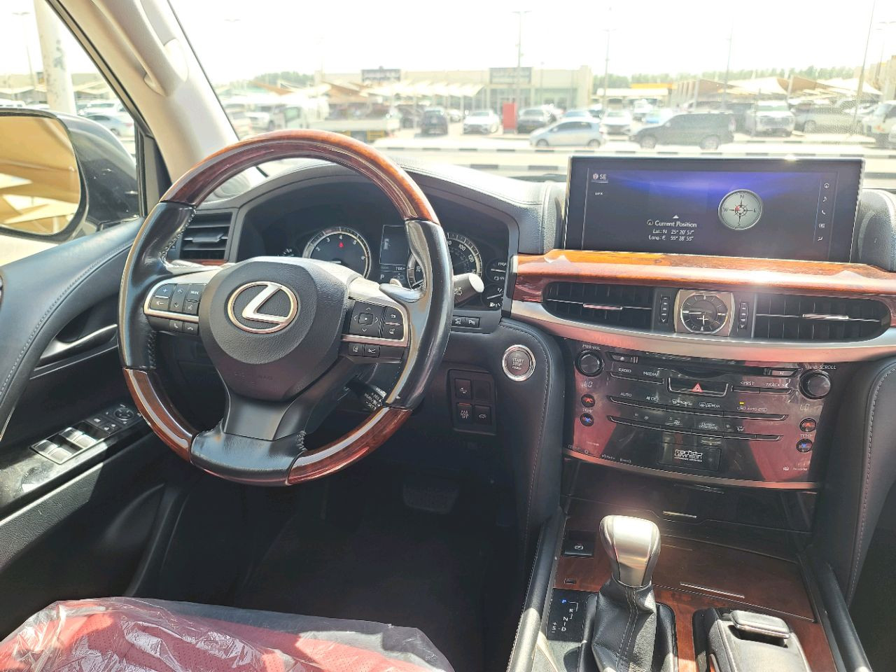 Lexus LX-Series - Image 4