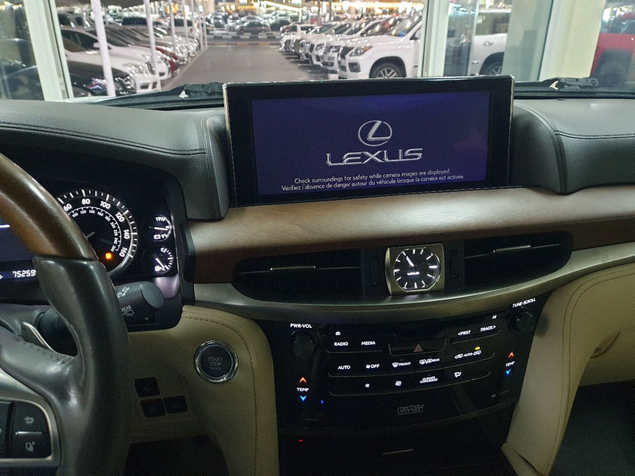 Lexus LX-Series - Image 8