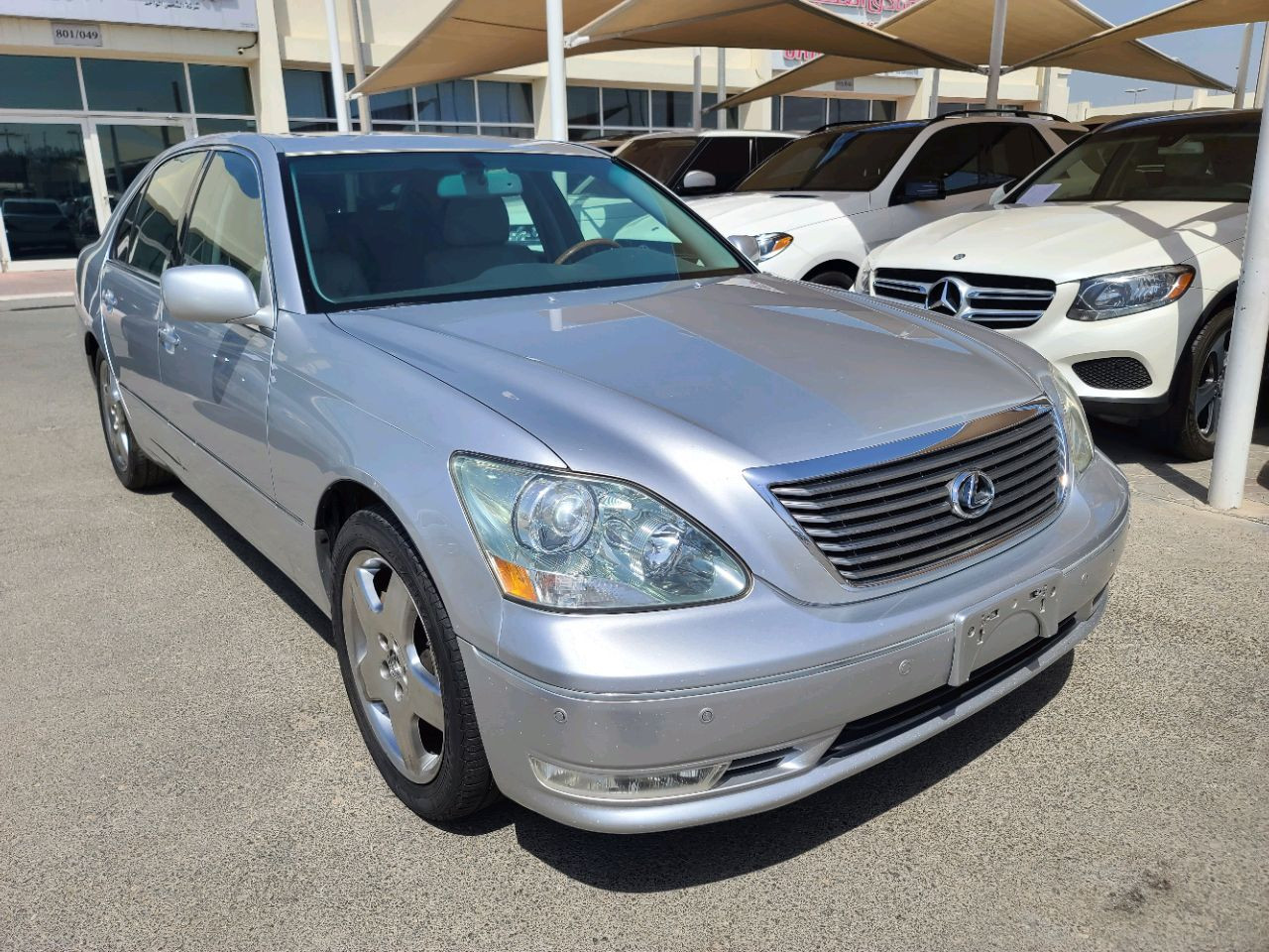 Lexus LS-Series - Image 8