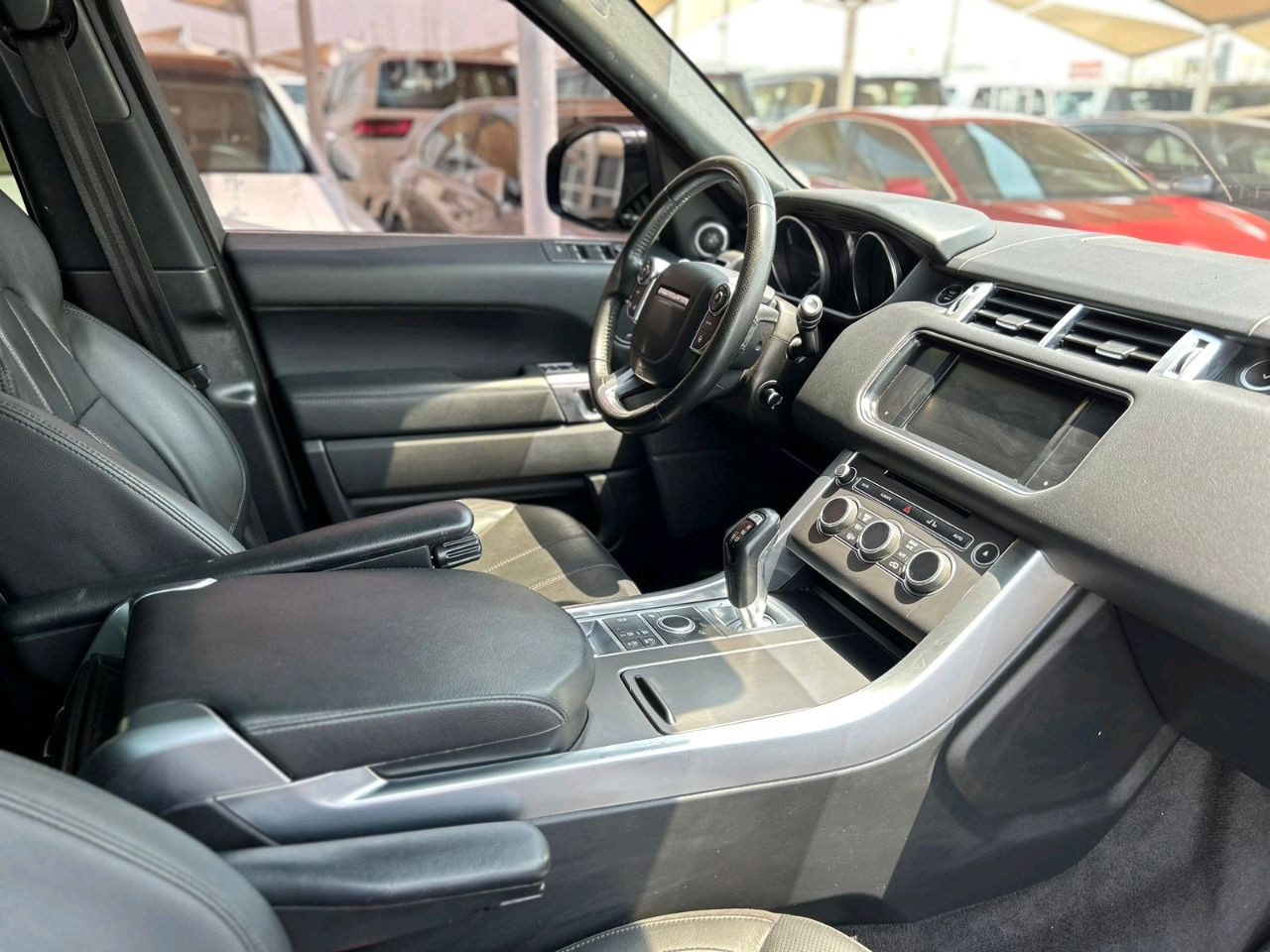 Range Rover Sport - Image 10