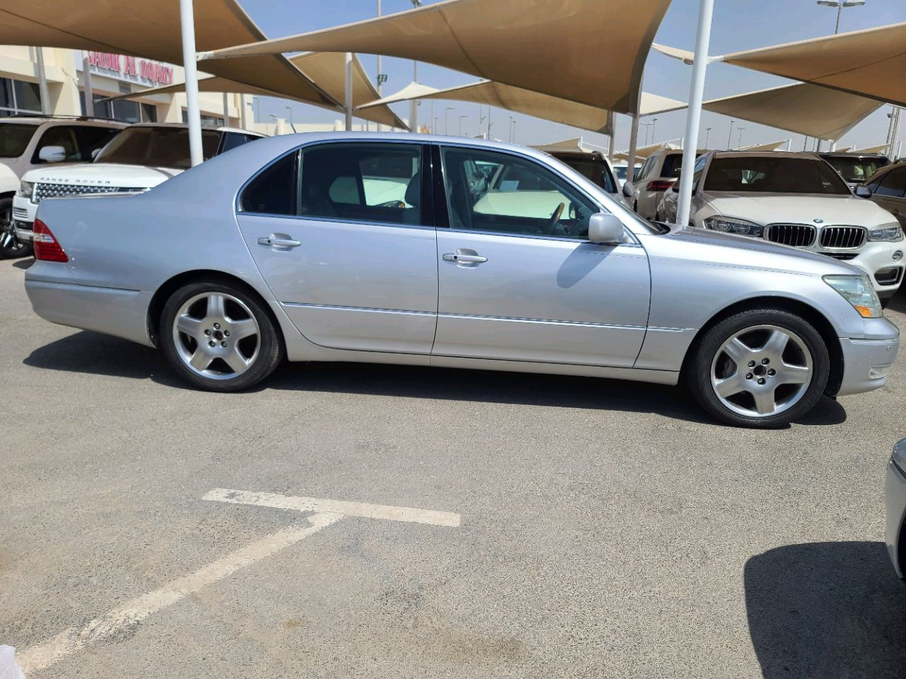 Lexus LS-Series - Image 4