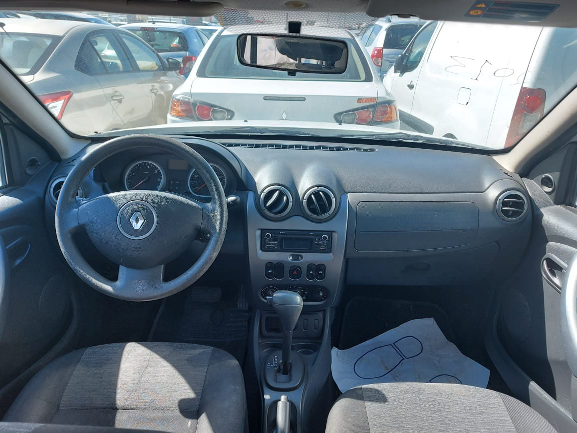 Renault Duster - Image 6
