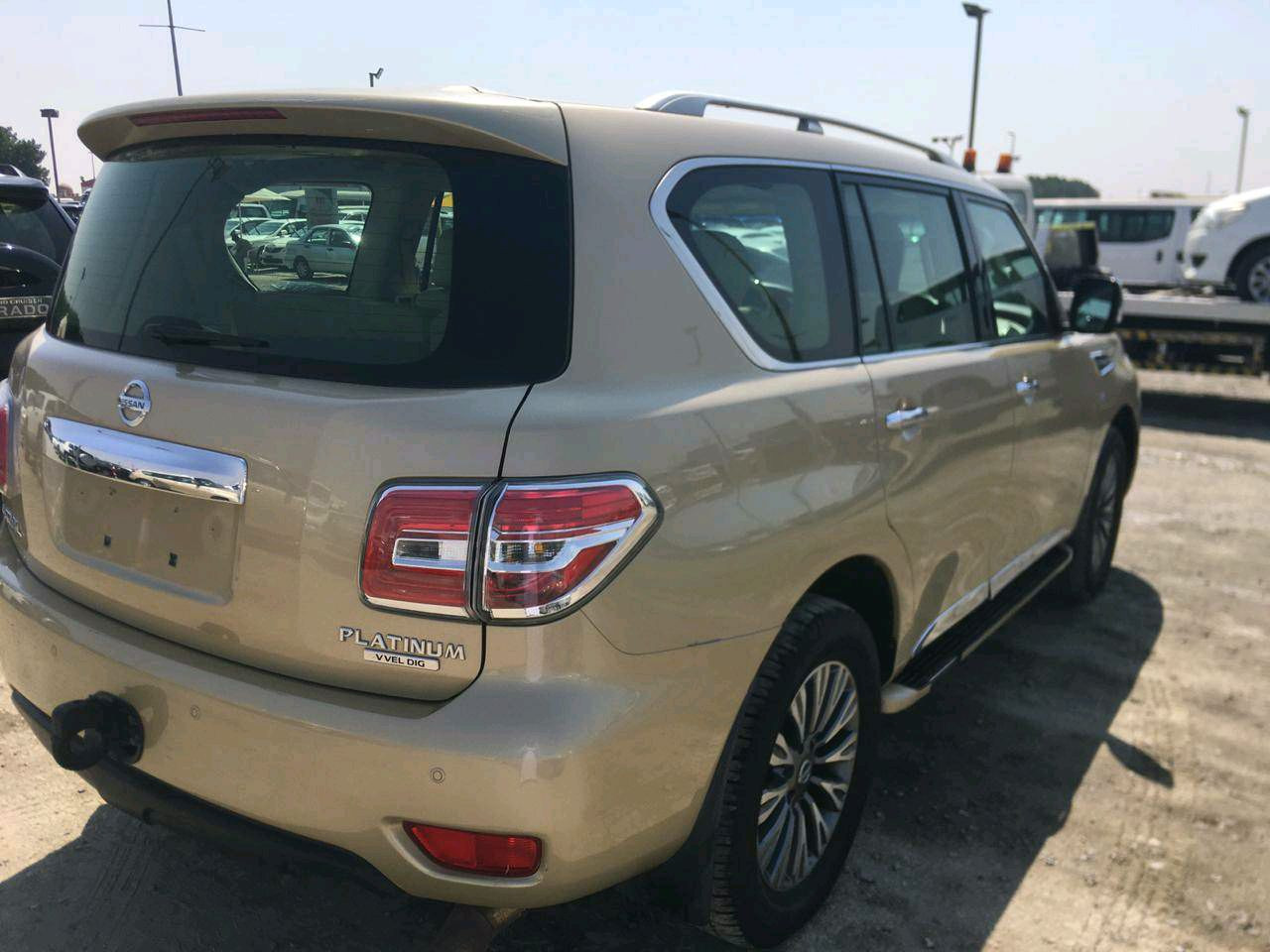 Nissan Patrol - Image 4