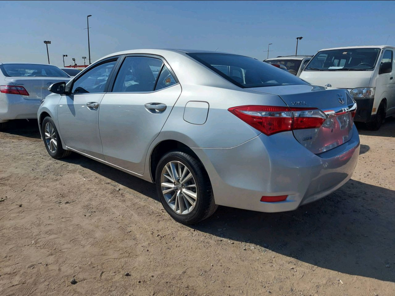 Toyota Corolla - Image 3