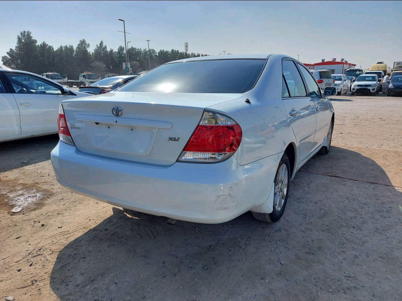 Toyota Camry - Image 3