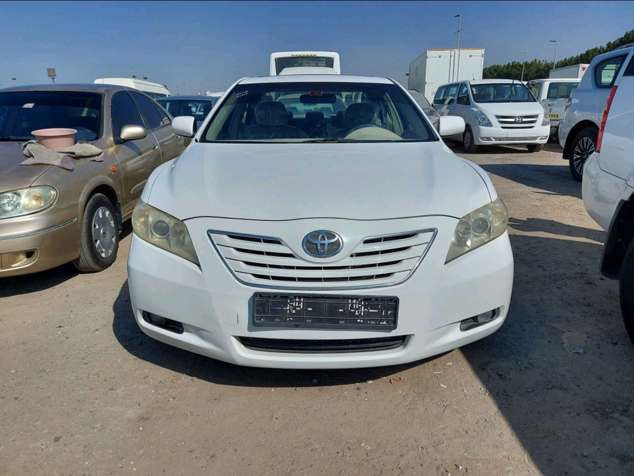 Toyota Camry - Image 4