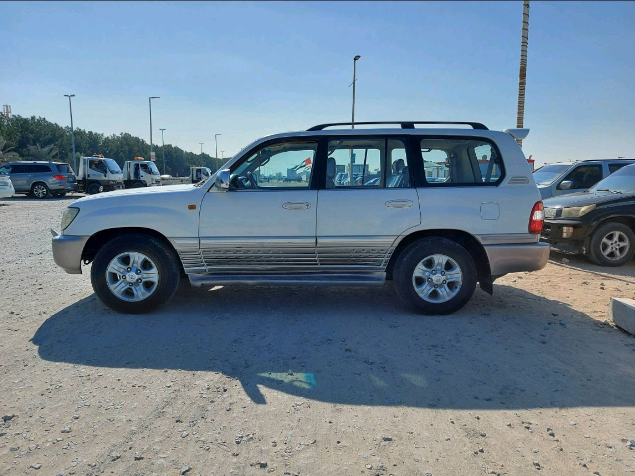 Toyota Land Cruiser - Image 5