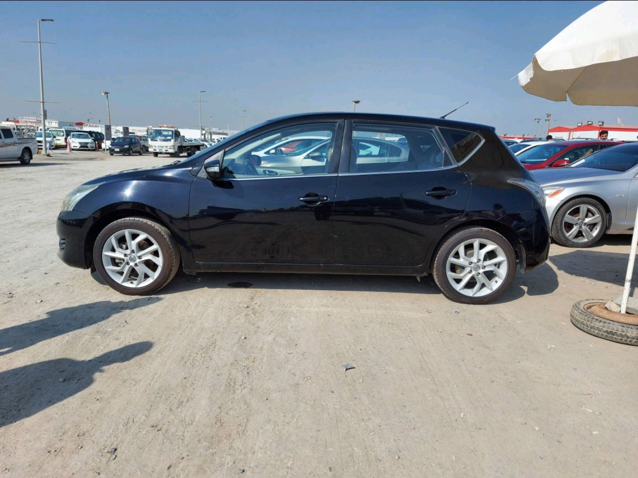 Nissan Tiida - Image 5