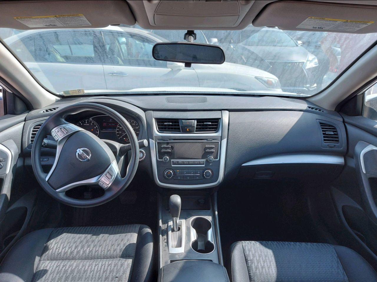 Nissan Altima - Image 6