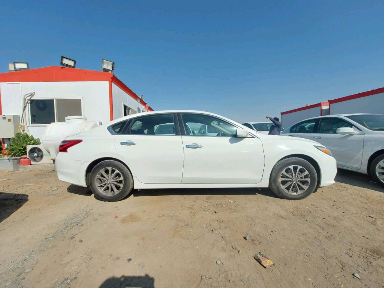 Nissan Altima - Image 4