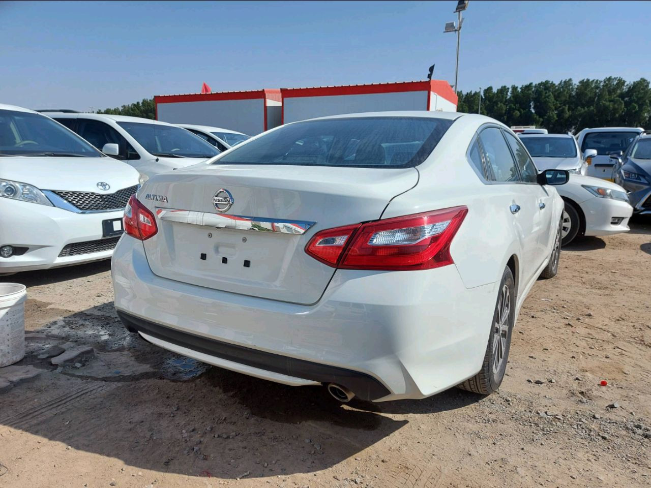 Nissan Altima - Image 5