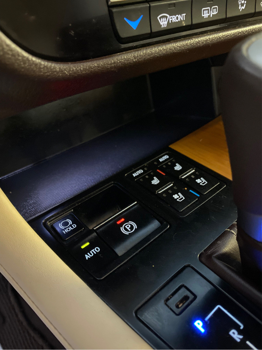 Lexus RX-Series - Image 9