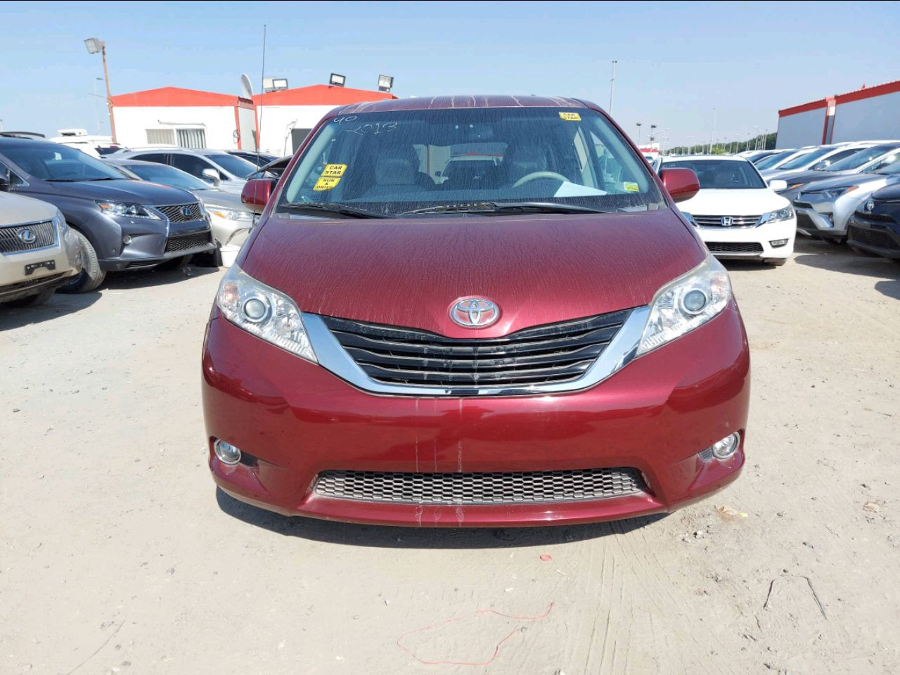 Toyota Sienna - Image 3