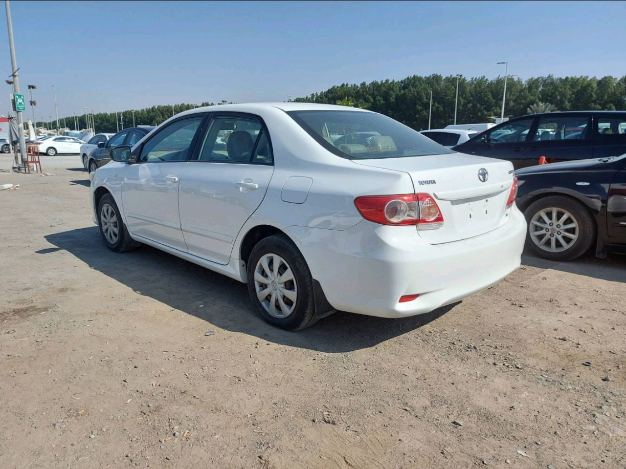 Toyota Corolla - Image 5