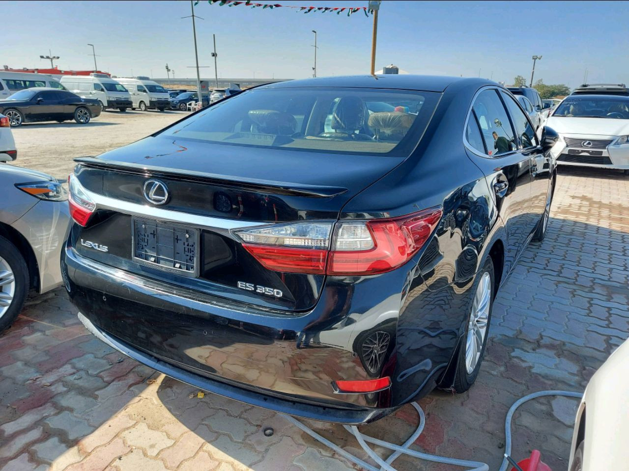 Lexus ES-Series - Image 4