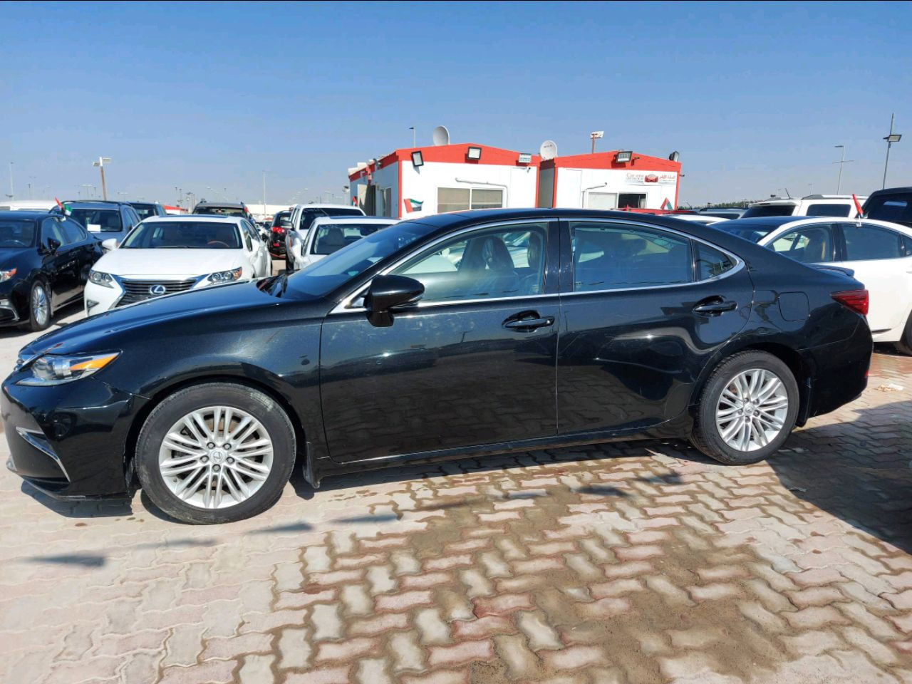 Lexus ES-Series - Image 5