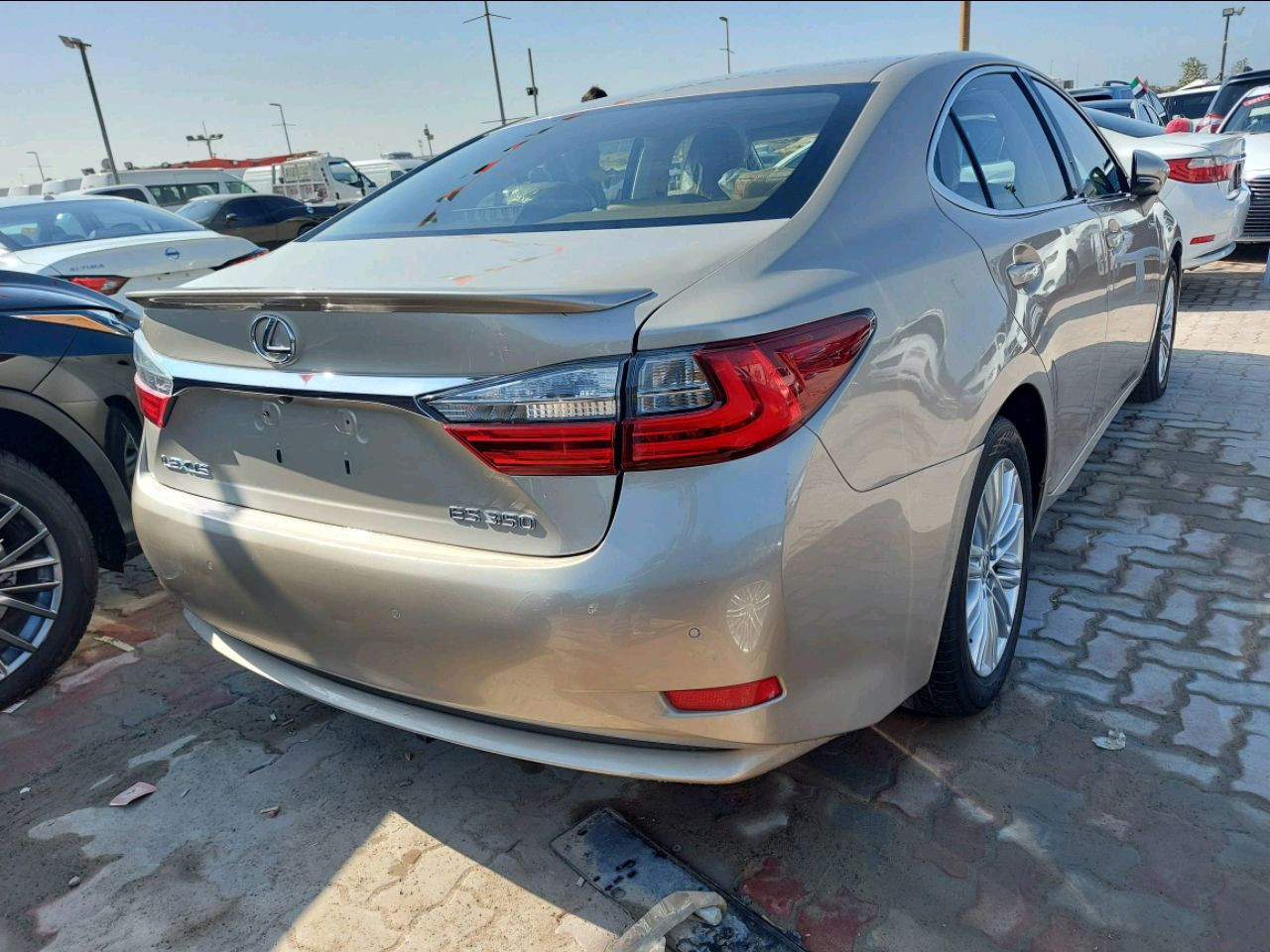 Lexus ES-Series - Image 6