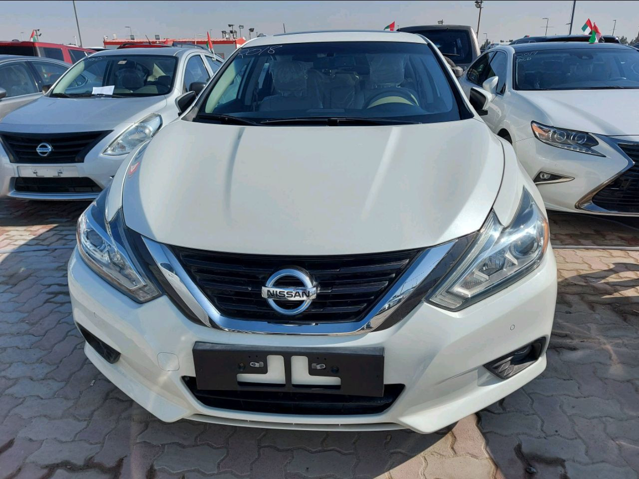 Nissan Altima - Image 3