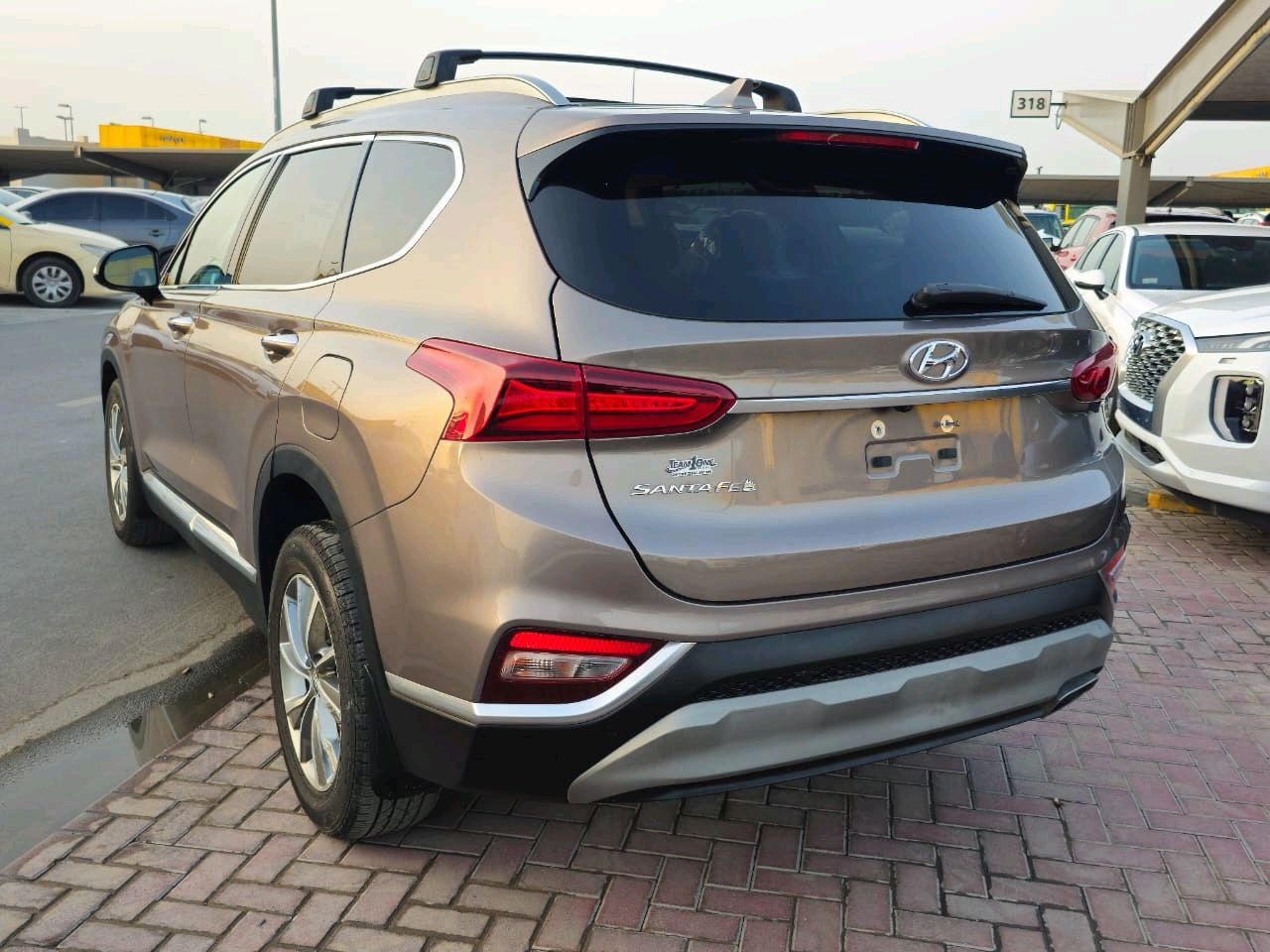 Hyundai Santa Fe - Image 10