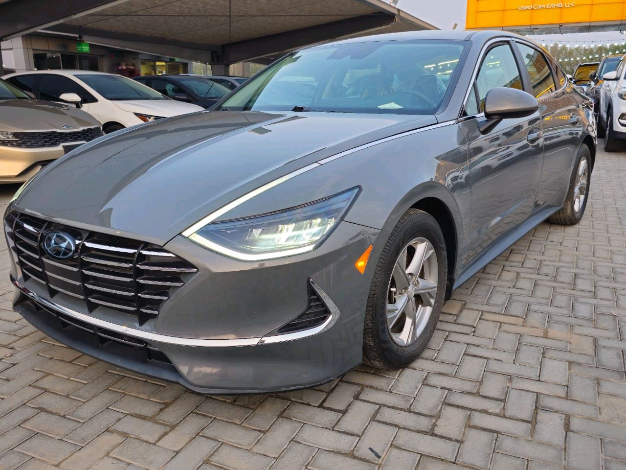 Hyundai Sonata - Image 9