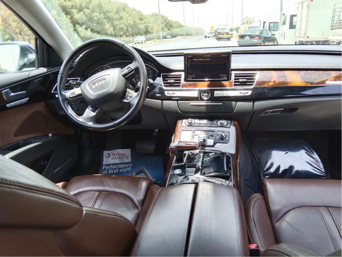 Audi A8 - Image 5
