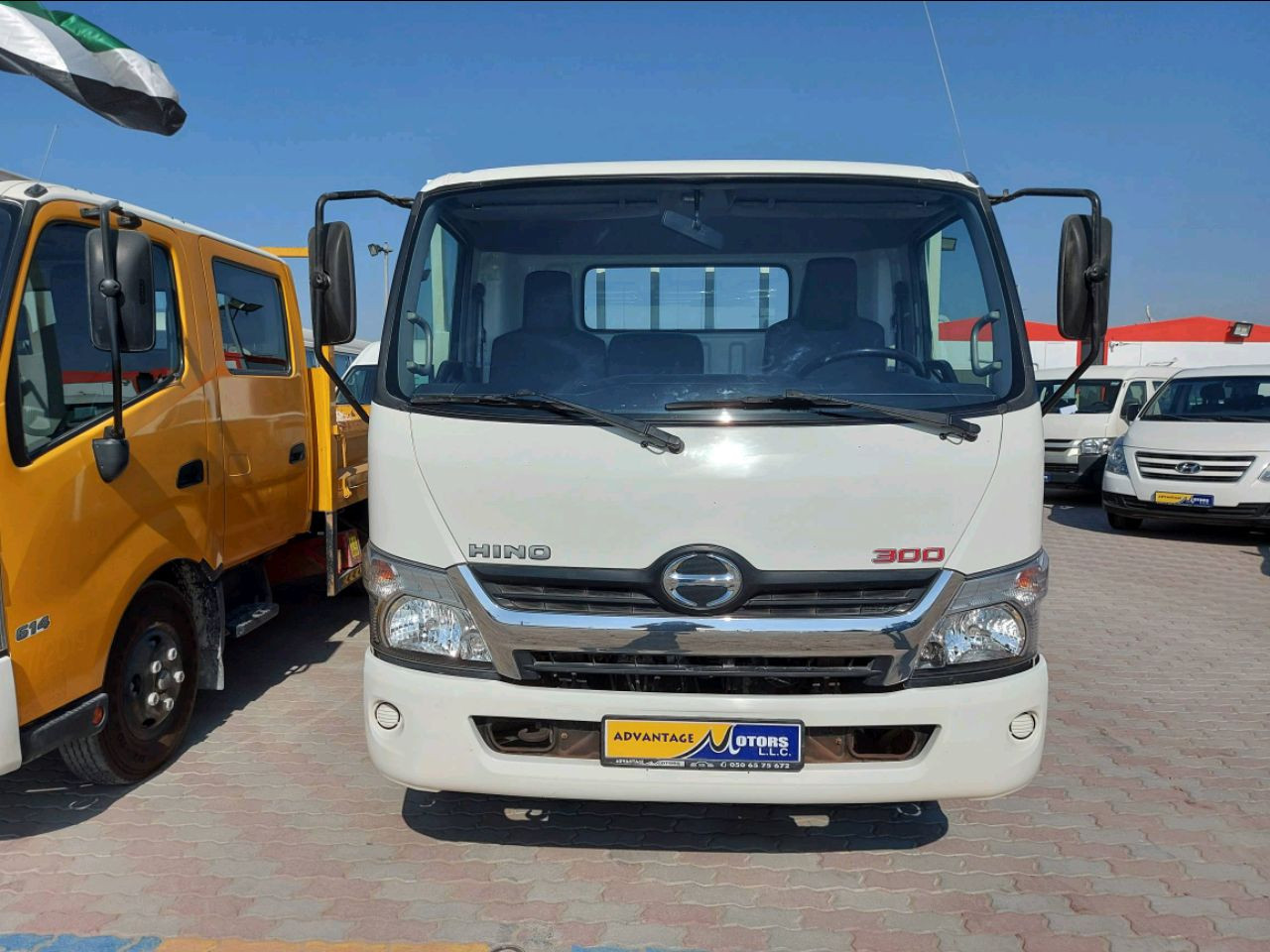 Toyota Hino - Image 5