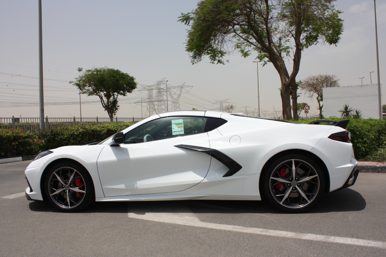 Chevrolet Corvette - Image 2