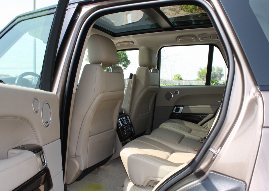 Range Rover HSE - Image 3