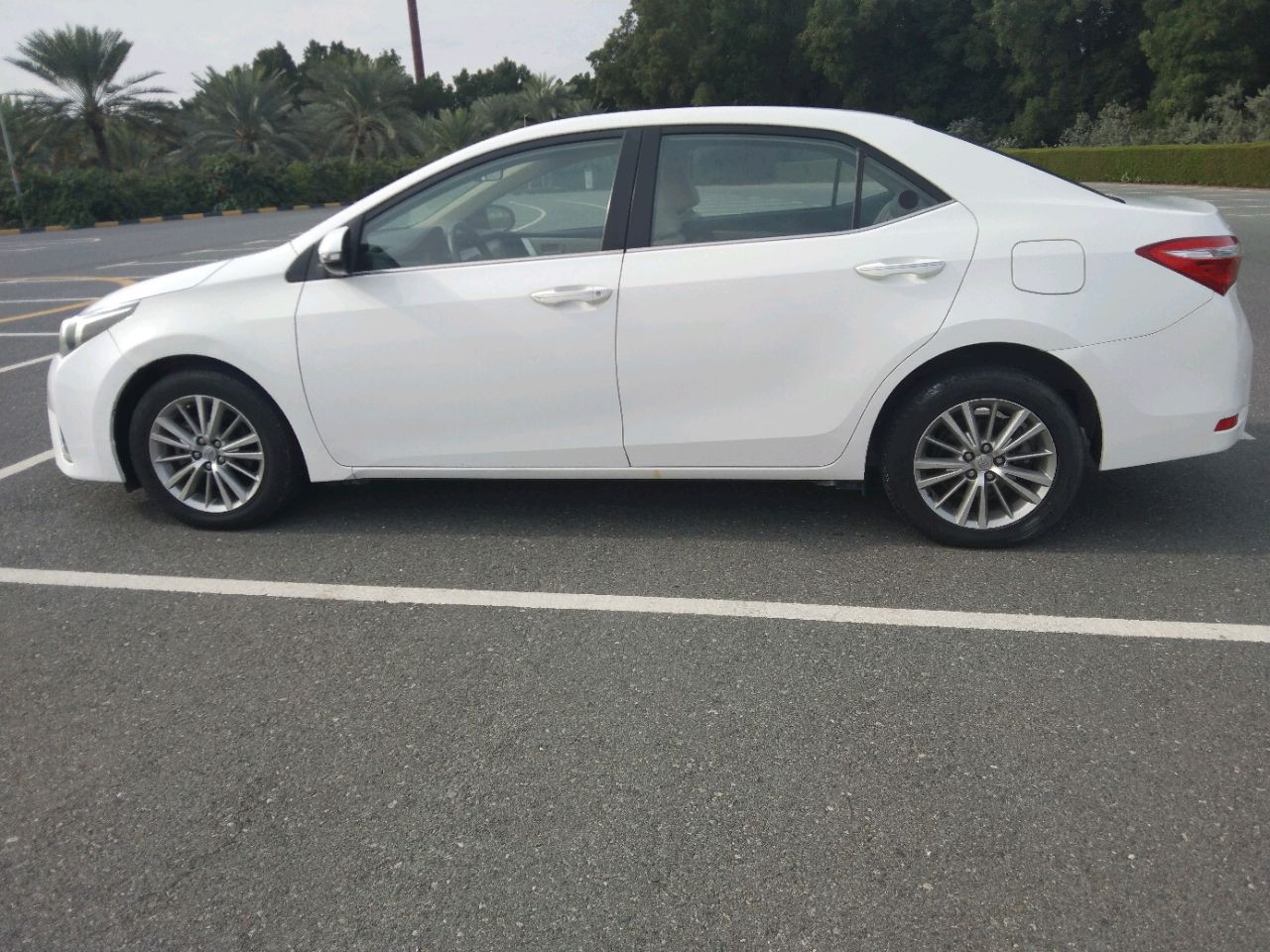 Toyota Corolla - Image 5