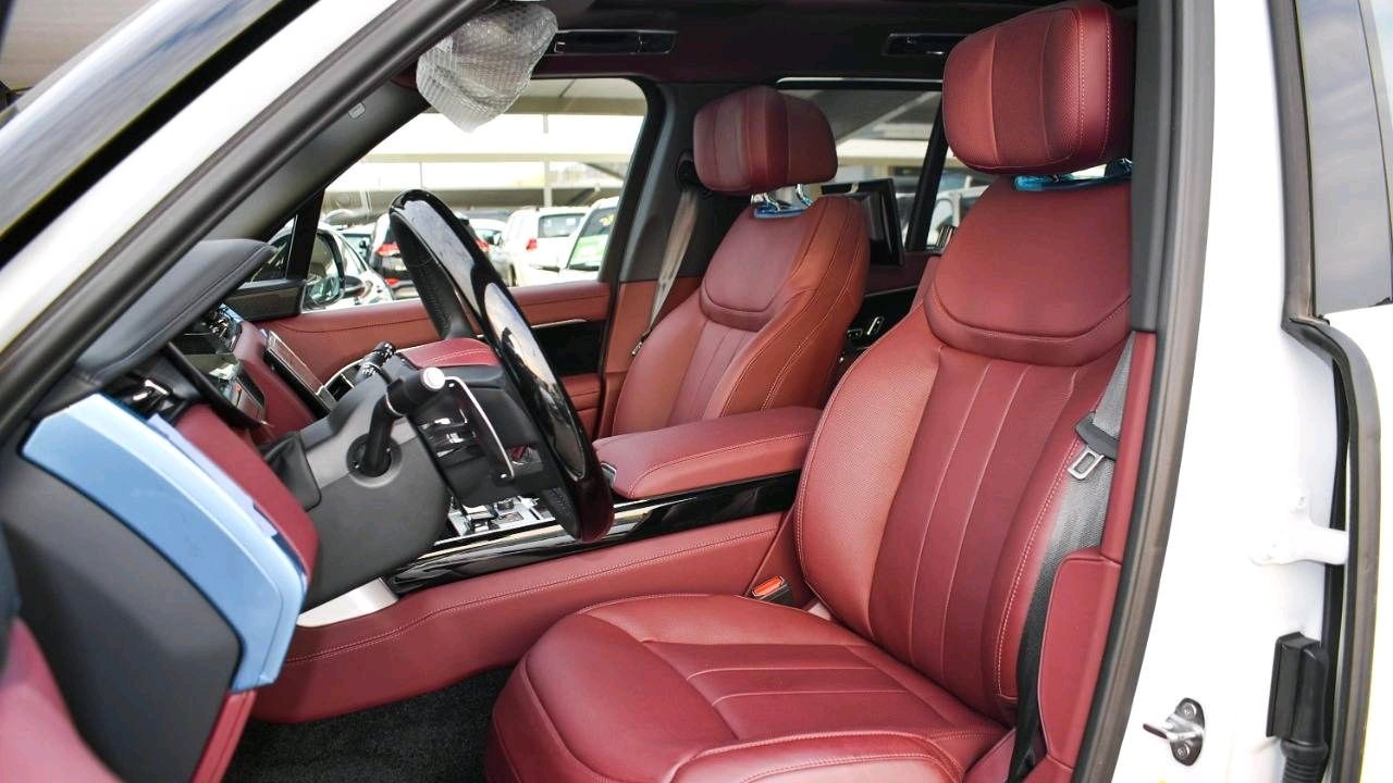 Range Rover Autobiography - Image 7
