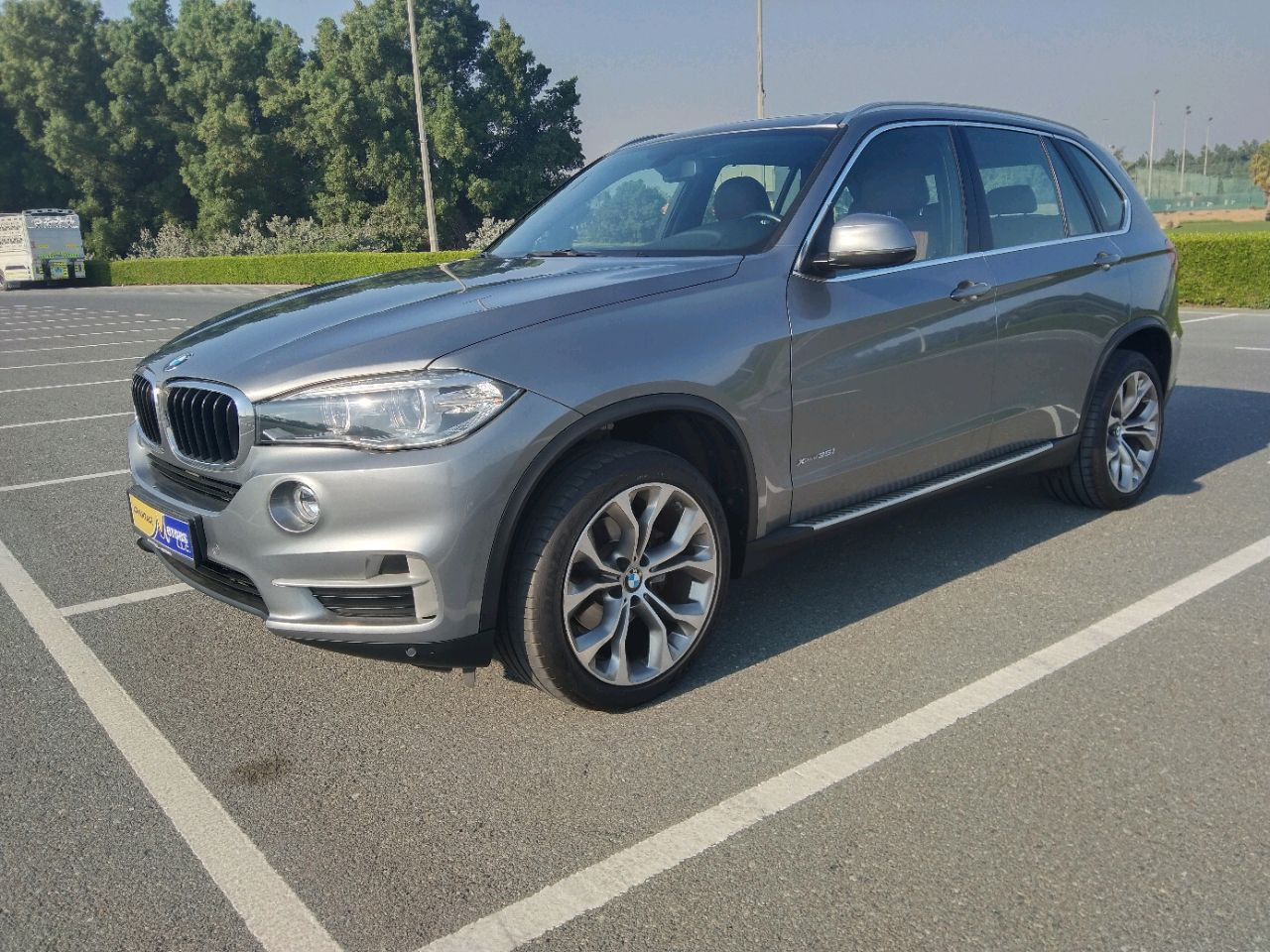 BMW 5-Series - Image 3