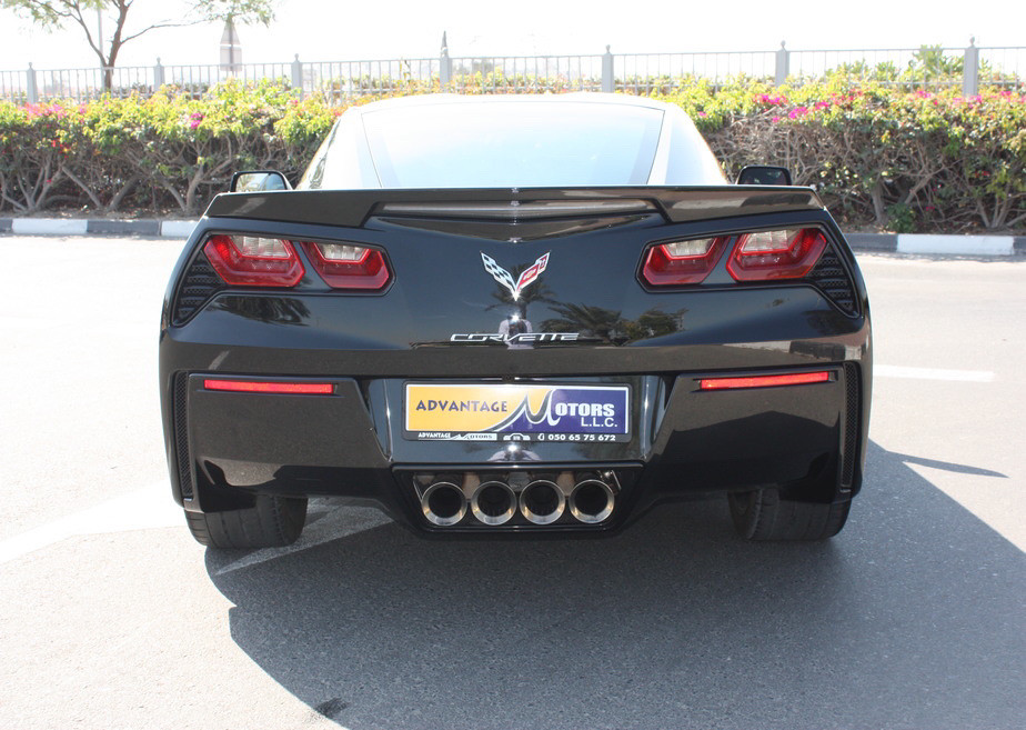 Chevrolet Corvette - Image 6