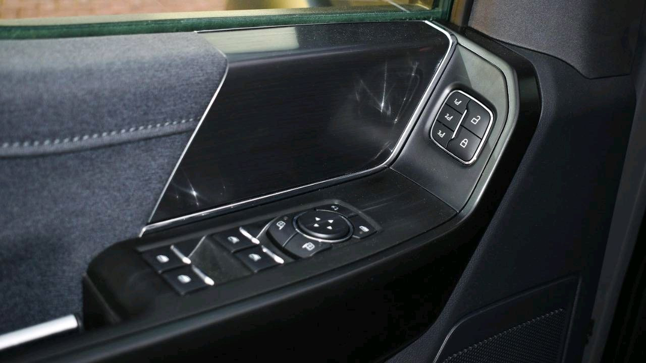 Ford Raptor - Image 8